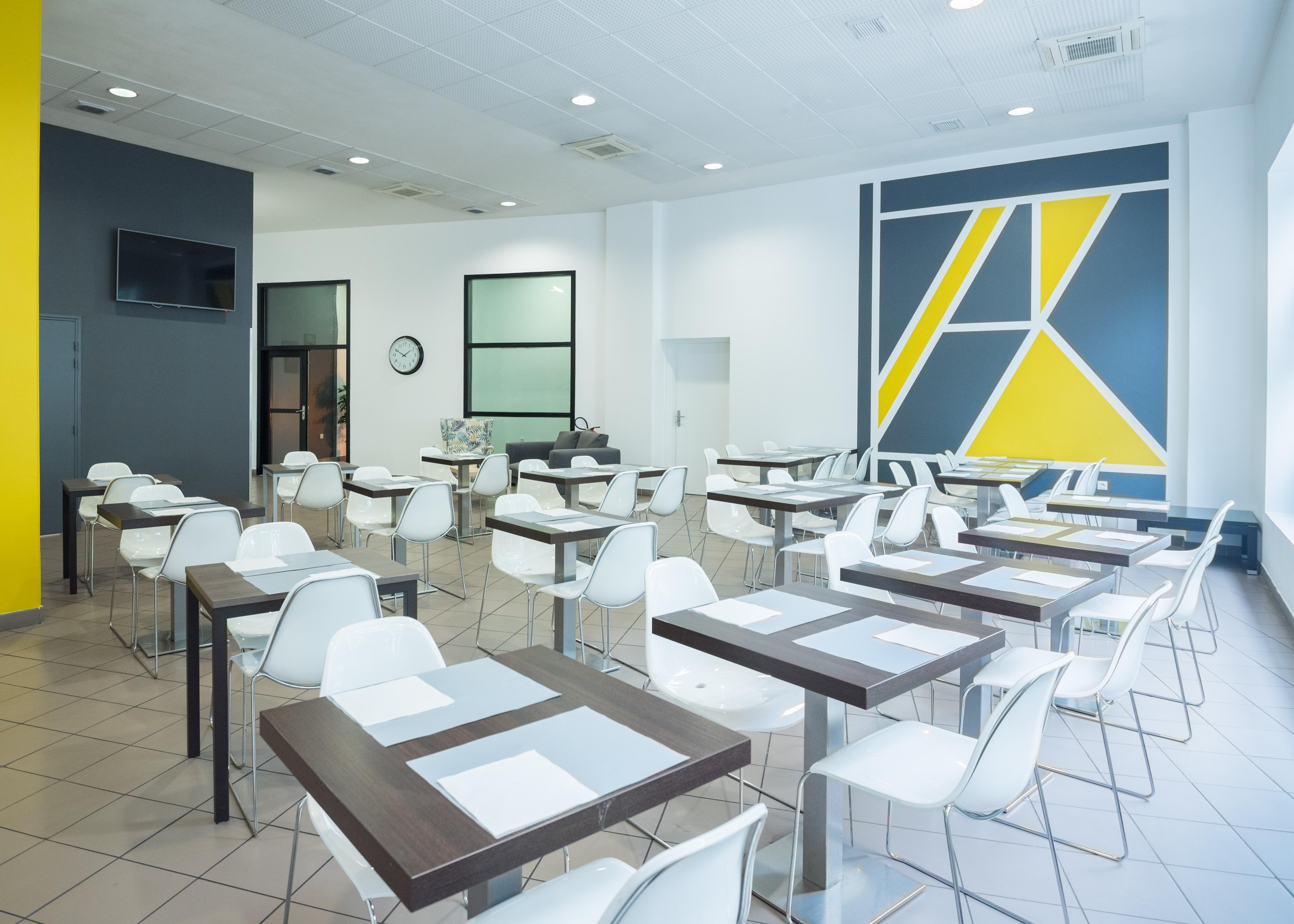 Comfort Aparthotel Nimes Centre Exterior foto