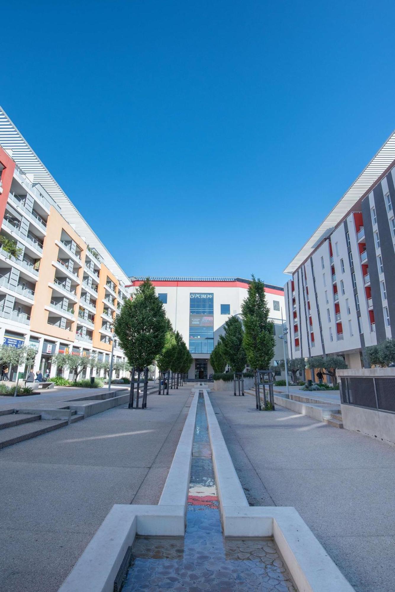 Comfort Aparthotel Nimes Centre Exterior foto